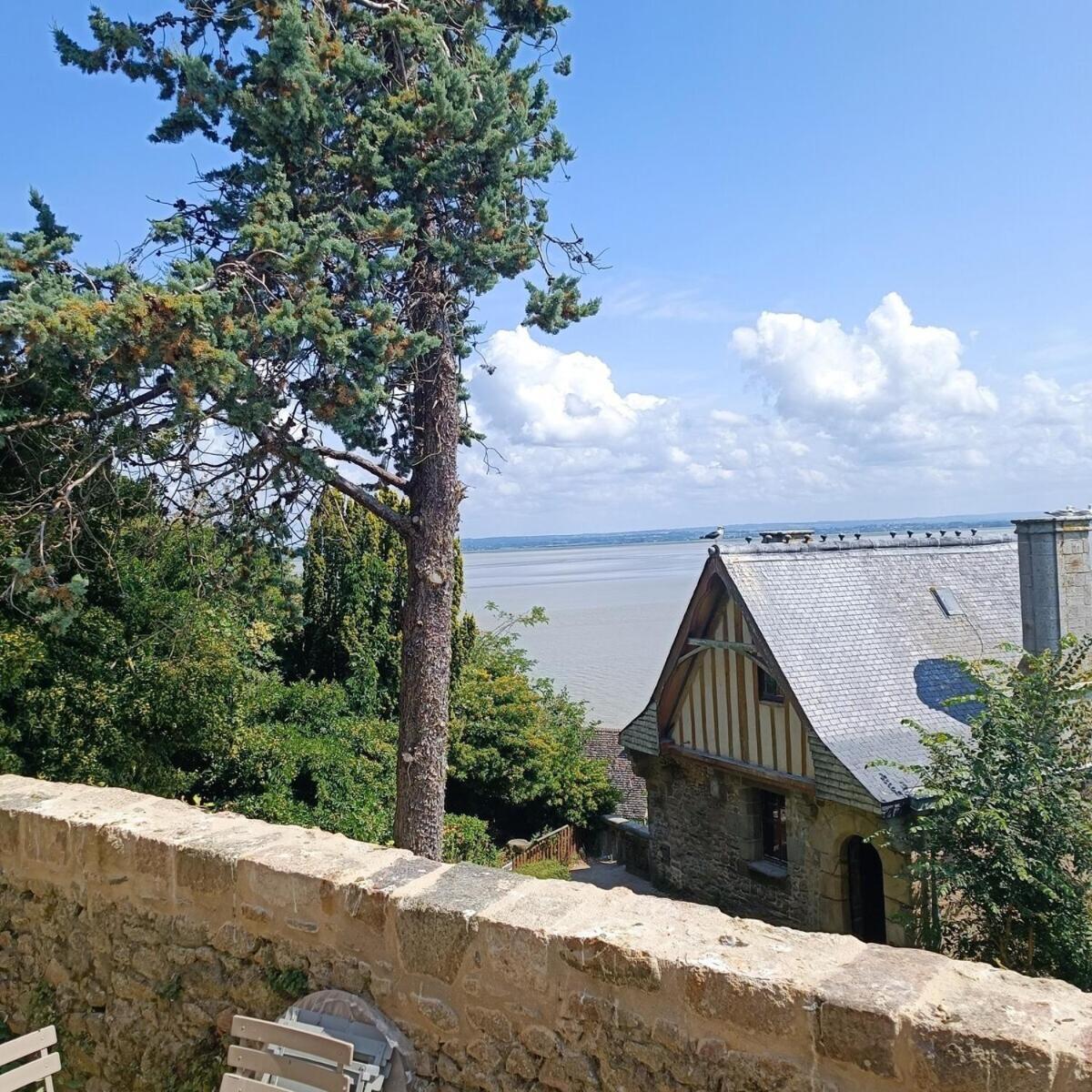 Вилла Chez Adele Mont-Saint-Michel Экстерьер фото