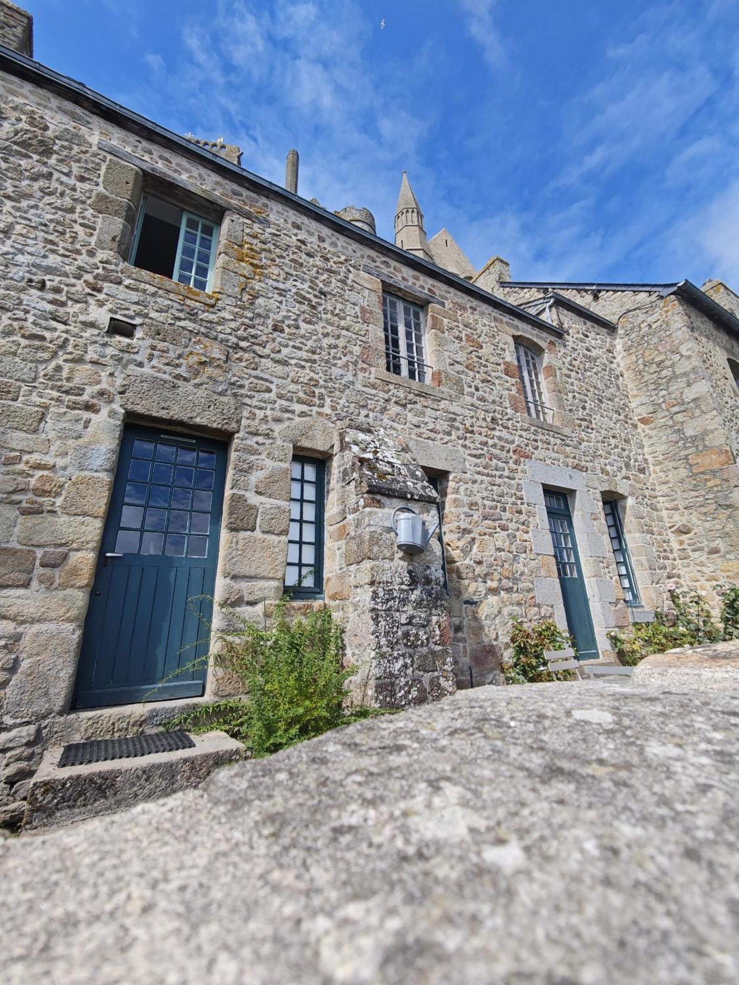Вилла Chez Adele Mont-Saint-Michel Экстерьер фото
