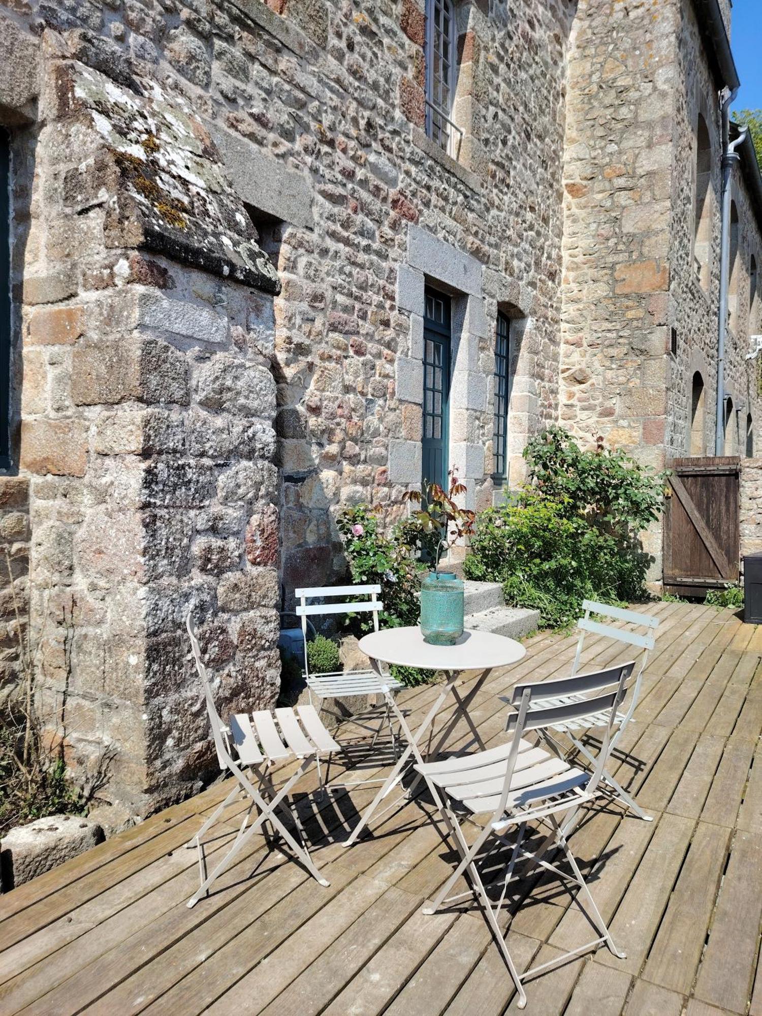 Вилла Chez Adele Mont-Saint-Michel Экстерьер фото